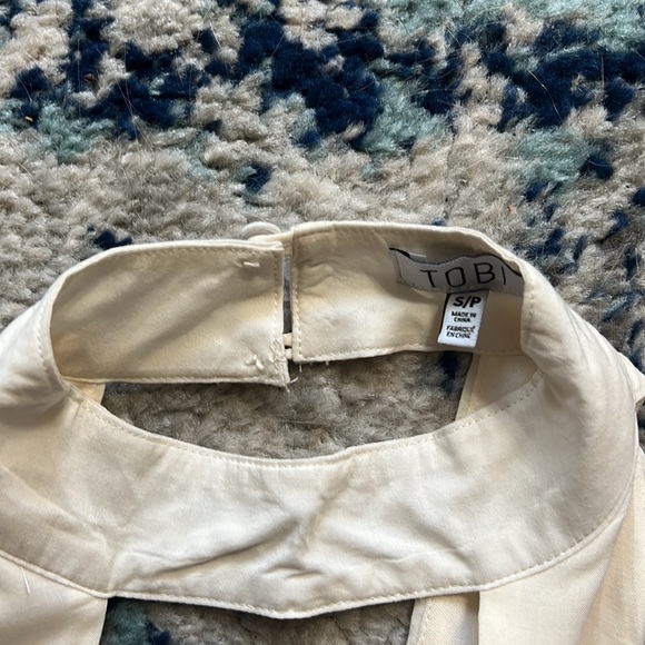 Cream Tobi V-Neck Dress - Picture 3 of 3